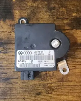 4l0915181 Audi 07- 09 Q7 Battery Voltage Monitoring Computer Module J25-103