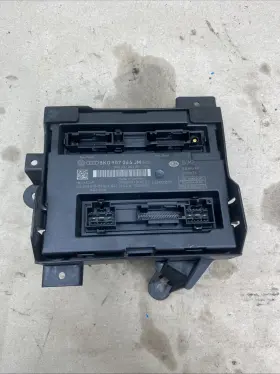 8k0907064ek Audi 2014-2015 A4 Comfort Control Module Bcm 8k0 907 064 Jl Oem S13