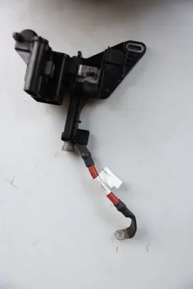 17012015 Bmw 2013-2016 320i 328i F30 External Ignition Distributor Control Module Oem