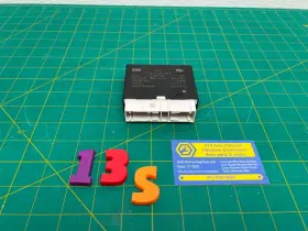 6883442 Bmw 14-21 I3 Pdc Park Distance Control Module Oem