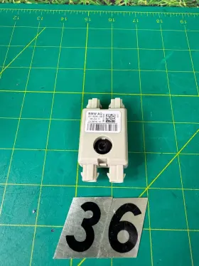 911826106 Bmw 2009-2015 750li Xdrive Antenna Module Amplifier Oem