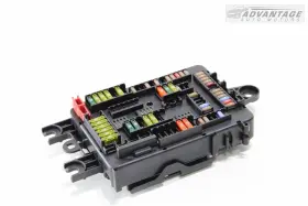 9261110 Bmw 2013-2016 320i 328i F30 Power Distribution Junction Fuse Box Module Unit Oem