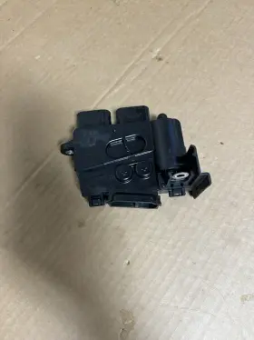 9376204 Bmw 9326204 2017 X3 Xdrive 35i Msport Front Power Distributor Junction Point Oem