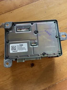 84121066 Bose Gmc Acadia Audio Radio Amplifier Control Module Unit Oem 2017 - 2019
