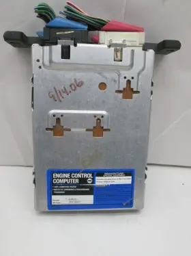 1226026 Chevrolet 1984 Corvette 5.7 Ecu Ecm Pcm Engine Control Module