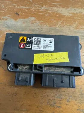 13524223 Chevrolet 2018-2021 Chevy Traverse Restraint Diagnostic Computer Control Module Unit Oem