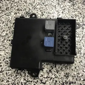 25879086 Chevrolet 2005-2013 Corvette Body Computer Control Module Unit Bcm Oem #2