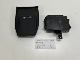 42588403 Chevrolet 2021-2023 Trailblazer Center Console Upper Accessory Trim With Module Oem
