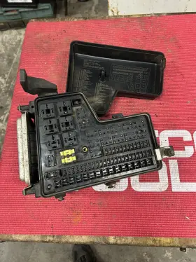 P05026032aa Chrysler 05026032 2004.5 Dodge Cummins 2500 Tipm Totally Integrated Power Module 9 #3