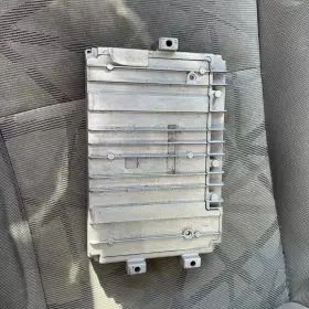 56040389ae Dodge Chrysler Jeep 05018491aa 2000 5.2l Ram Van Computer Pcm Ecu #2