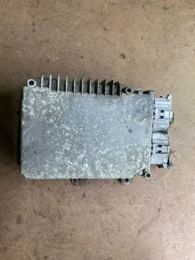 P04748521ab Dodge 2003 Caravan Town And Country 3.8l Engine Computer Ecu Oem L3395 Dg