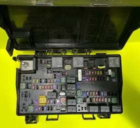 P68089578af Dodge 2013-2014 Ram 1500 5.7l Fuse Box Power Distribution Junction #3