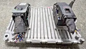 P68331185aa Dodge 2018 Charger 5.7l Hemi Engine Computer Control Module Ecm