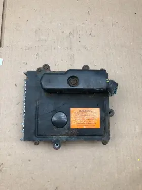 R4727530aa Dodge 2002 Caravan Town And Country At Tcu Transmission Control Module 1063l Dg1