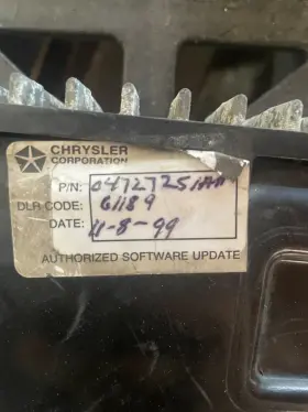 04727251aa Dodge Ram Chrysler Jeep Oem 98 Caravan/ Voyager 2.4l Engine Computer Module Ecm