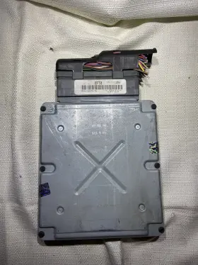 3r3a-12a650-ta Ford 3r3a-12a650-va 2003 Mustang 3.8l Computer Brain Engine Control M/t Ecu Ecm