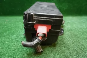 4r3t-14k001-ae Ford 2005 Mustang Fuse Box Oem #3
