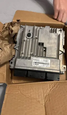 590-12379 Ford 2023 F250sd 6.7l Engine Computer Oem Ecm