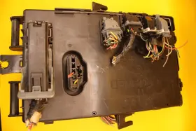 8r3t-14b476-fd Ford 2008 Mustang Gt Interior Body Control Module Fusebox Bcm Oem #3