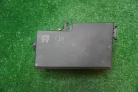 Av6t-14a142-ab Ford 2014 Focus Fuse Box Oem
