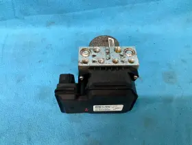Cr33-2c405-bb Ford 2012 Mustang Gt Abs Brake Pump Control Module Unit Oem