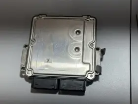 Da8z-12a650-aanp Ford Da8z12a650aanp Engine Control Module Computer Ecm A3 #3