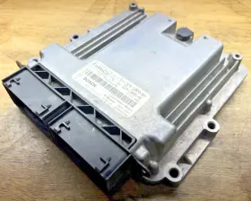 Ds7a-12a650-anh Ford Dg1a-12b684-ab 2013 Fusion 1.6l Ecm Engine Control Module Computer Ecu Pcm
