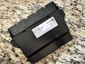 Dg1t-15604-ch Ford Body Control Module Computer 2013-2015 Explorer