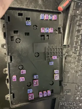 Dg9z14a068ba Ford Ft13-ft14 Fusion Engine Fuse Box 1.5l Turbo Oem #2