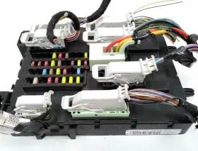 Dv6t-14a073-ge Ford 2013 2014 Focus Body Chassis Control Module Fuse Box Oem E65 #2