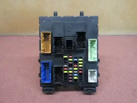 F1dt-14a073-gh Ford 2016 Focus Body Control Module Bcm