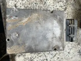 F5tf-12b599-ab Ford 95-97 F250 F350 7.3 7.3l Diesel Injector Driver Module Idm #3