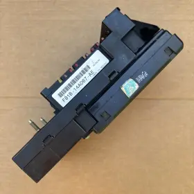 F81b-14a067-ae Ford F81b-14b205-ee 2000 Super Duty F250 F350 7.3 Interior Fuse Box Gem Module