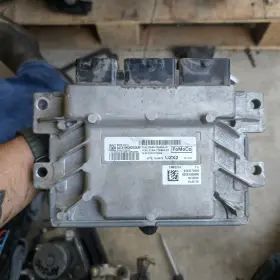 Ga6a-12a650-jc Ford 2016 Fiesta Engine Control Unit Ecu Ecm Ga6a12a650jc