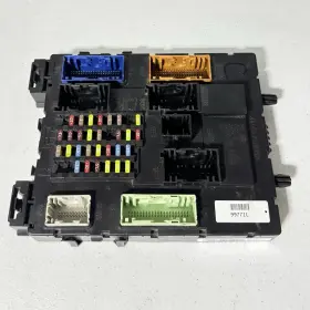 Gv6t-14a073-jd Ford 17-19 Escape Bcm Body Control Module Fuse Junction Box Oem