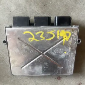 6w1a-12a650-apc Ford Lincoln 2003-07 And Town Car Engine Control Unit Ecu Xup2 Oem