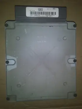 Ys4f-12a650-za Ford 2000 Escort Zx2 Ecu Fits - 2003 Vwk0 Pcm