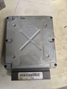 Yw7f-12a650-bd Ford Crown Victoria 2000 Ecu Ecm Computer