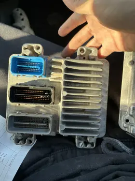 12639298 Gm Camaro/gm 2010-2015 Ecm