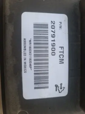 20791900 Gm 2011 Tahoe Yukon Fuel Control Module Computer #2