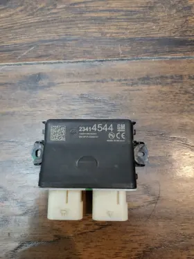 42581710 Gmc 2020 - 2023 Gm Rear Liftgate Hands Free Control Module Oem