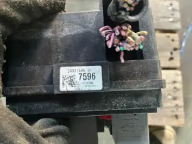 20927596 Gmc Gm Pontiac Oem Block Assembly Engine Wiring Harness Junction 10-12 Chevy Malibu
