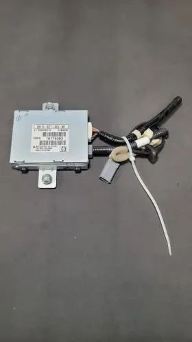 39113szta01m1 Honda 2009 2010- 09 10 11 Pilot Usb Adapter Control Module Unit Computer J3-01