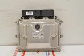 39128-2bjf0 Hyundai 2019 2020 Veloster Engine Control Module Unit Ecm E70 043