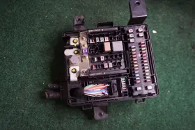 91208-b1153 Hyundai 2015 2016 Genesis 5.0l Engine Fuse Box Junction Relay Oem