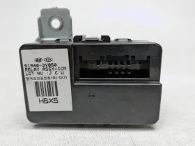 919403v050 Hyundai 2012 - 2014 Azera Oem Icm Relay Ignition Computer Control Module Unit
