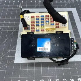 95400-3d300 Hyundai 2002 2005 Sonata Fuse Box With Time And Alarm Theft Lock Module #3