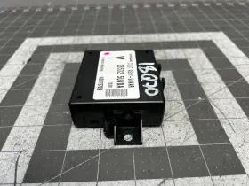5uv0a Infiniti 28532 17-19 Q70l - Parking Assist Sonar Computer Control Module Oem #3