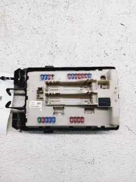 284b71bn3a Infiniti 591-76465 11-12 Nissan 370z 11-15 G37/q40 Ipdm Power Supply Control Module Oem