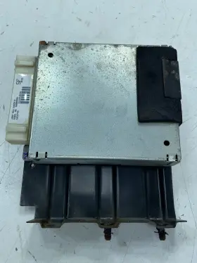 53005522 Jeep Wrangler Yj 84-90 4.2 6cyl Manual Engine Computer Ecm Ecu Pcm
